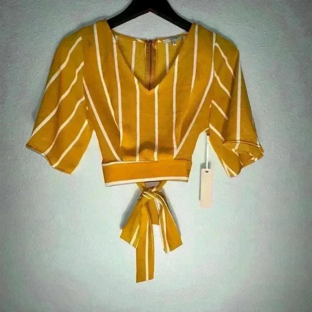 NWT! Iris Basic Yellow & White Striped Crop Top Size S - Picture 2 of 8